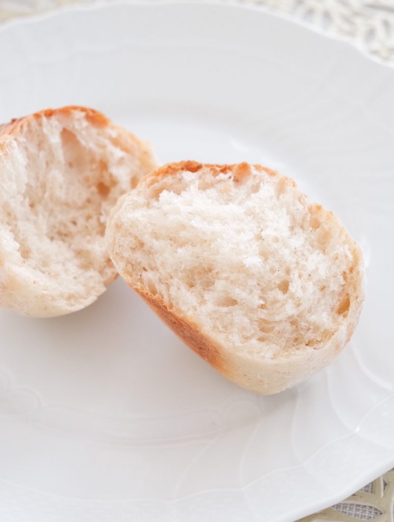 少しのイーストでゆっくり発酵パン　プチパン